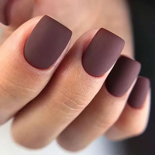 A Beginner's Guide to Applying Gel Polish Mastering the Art of DIY Ma